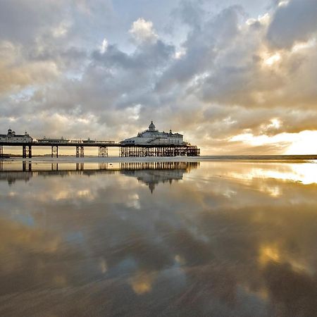 The Grand Hotel Eastbourne Exterior photo